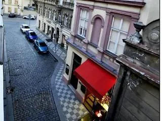 U Cervene Zidle - Red Chair Hotel Prague